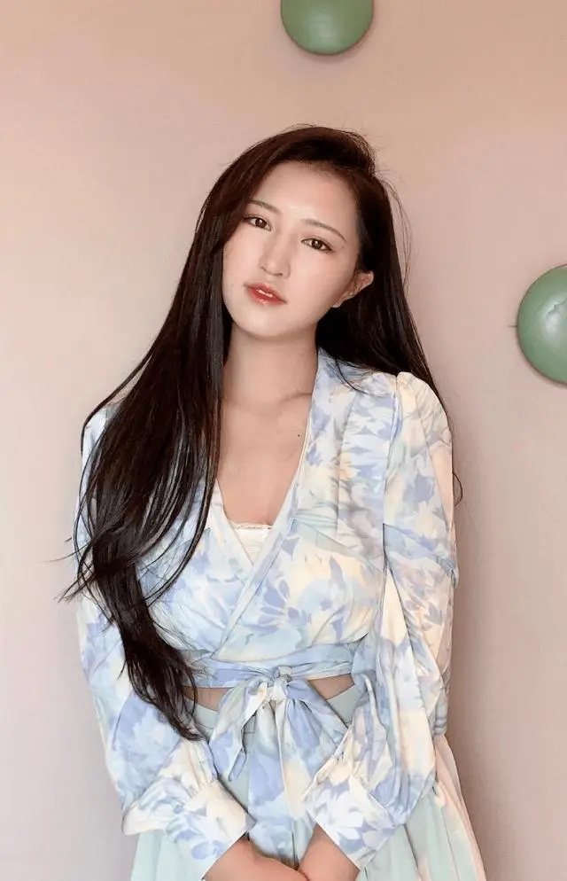 沈樵电影全集原版视频HD高清在线观看-沈樵电视剧全集高清中文字幕百度夸克网盘资源免费下载-沈樵短剧无广告免费观看