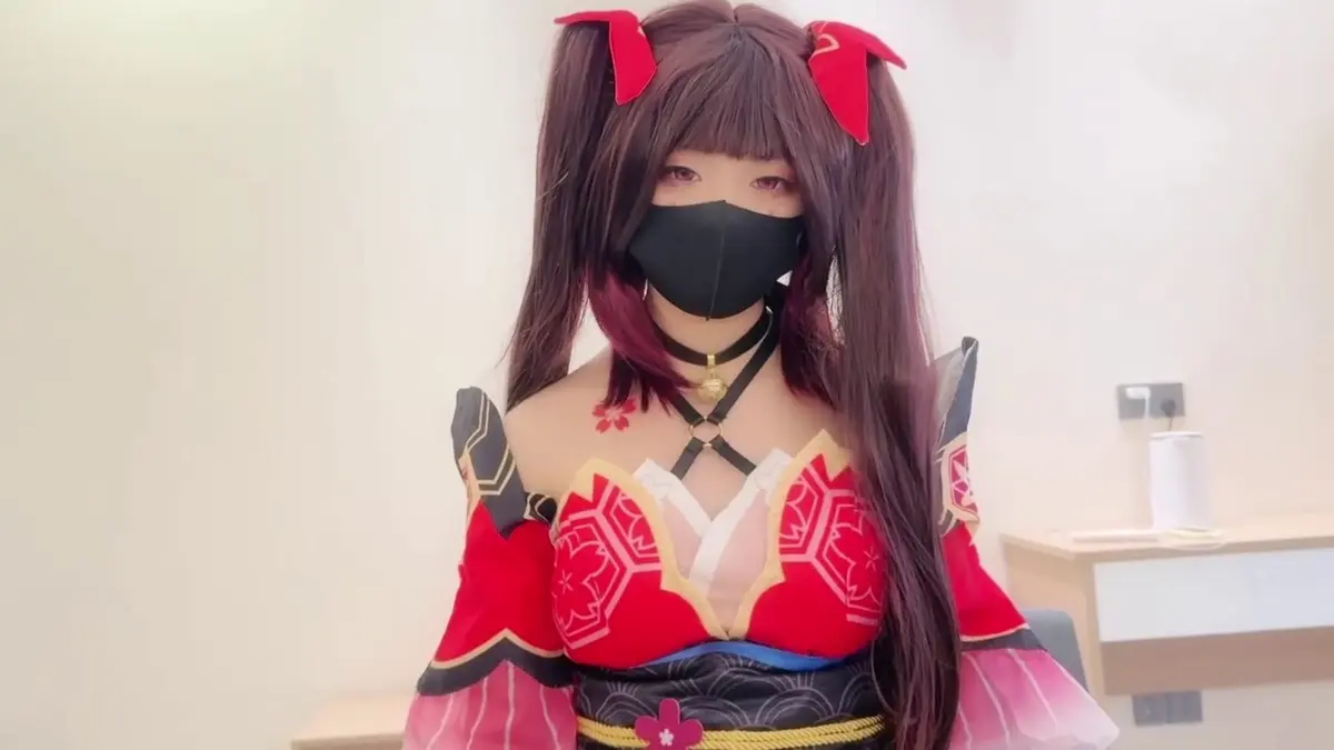 《小欣奈》高清神里绫华cosplay-小欣奈化身原神人气角色-1080P在线播放-全网热播cos作品