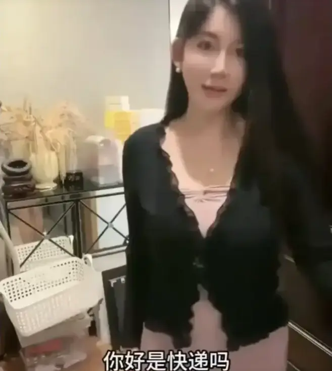 百万网红李雅粉反差合集高清播放-《百万网红李雅粉反差合集》1080P超清画质-无广告在线观看完整版资源