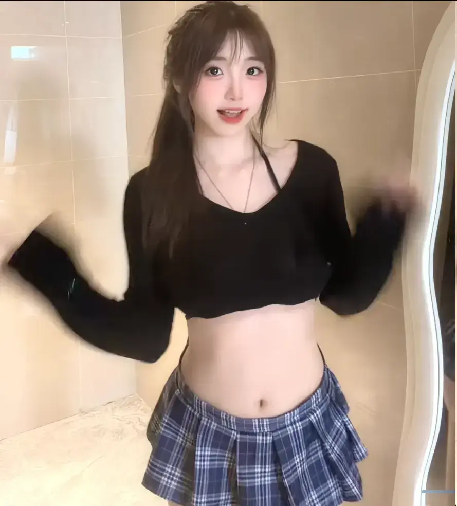 抖音黑马Sunny77《楼道战神》逆袭之路-Sunny77合集系列全集HD高清在线看-爆火短视频背后的真相与故事全记录