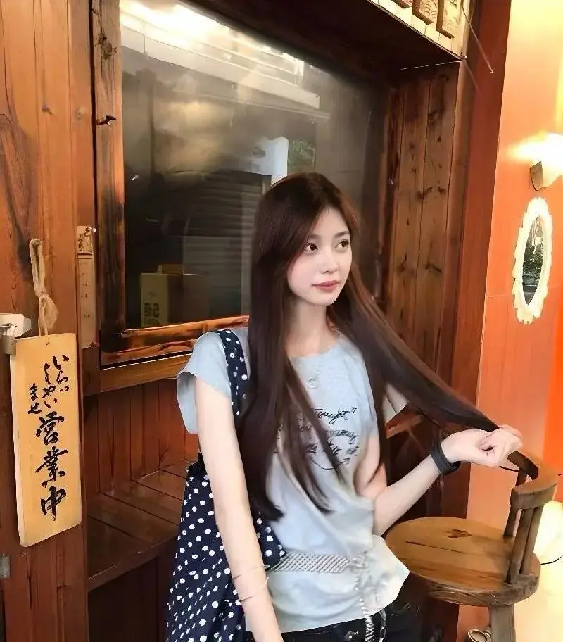 《戴馨菲》抖音女神高清完整版在线观看-全集无删减1080P超清资源-夸克网盘免费下载